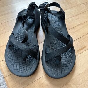 Chaco toe loop sandals